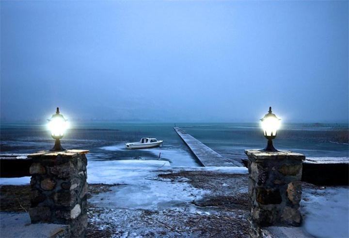 Hotel Kula Damjanova-Komnenovo Selo Plav Exterior foto
